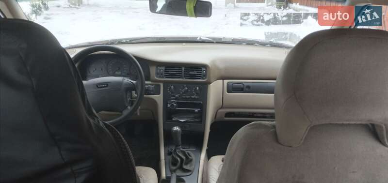 Универсал Volvo V70 1998 в Кременце