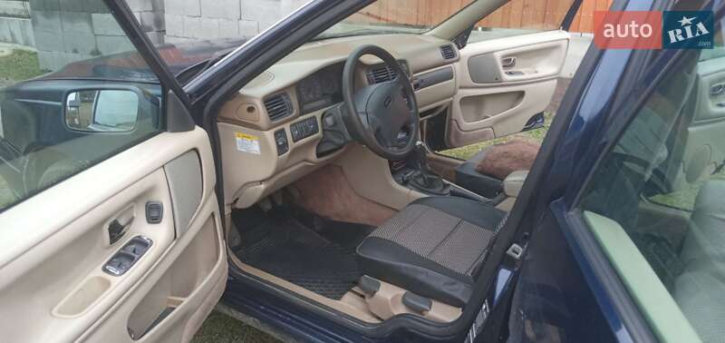 Универсал Volvo V70 1998 в Кременце