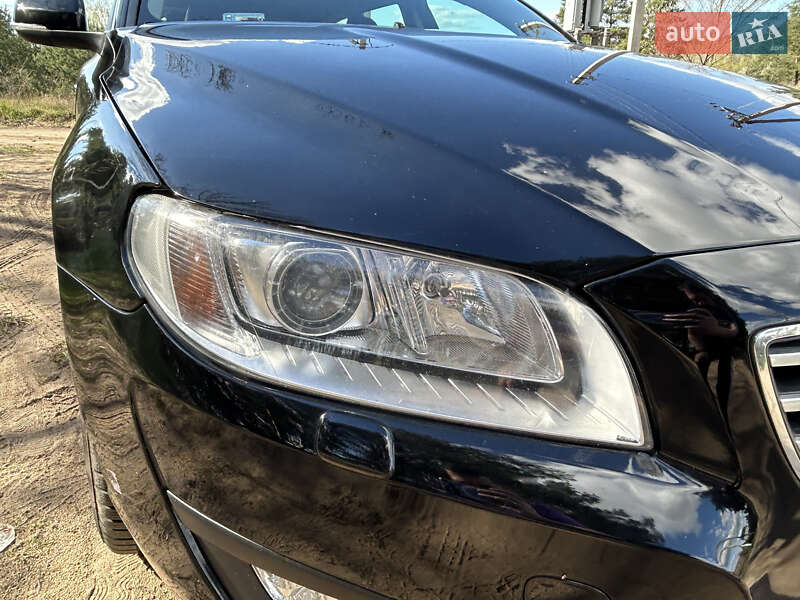 Универсал Volvo V70 2014 в Гайвороне
