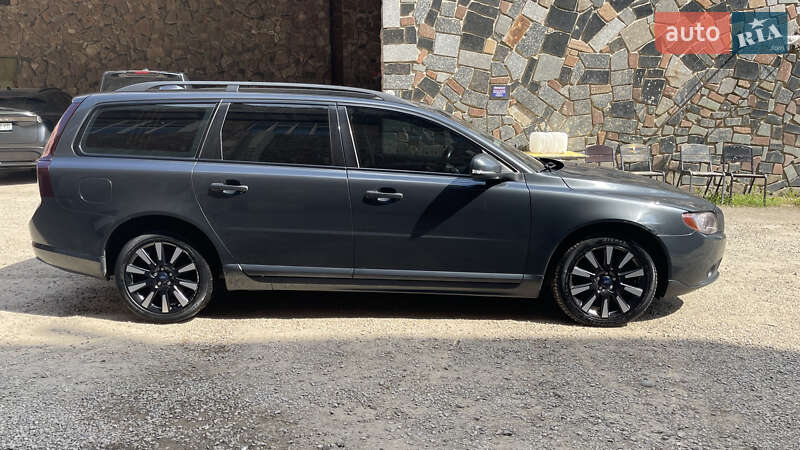Универсал Volvo V70 2013 в Ивано-Франковске