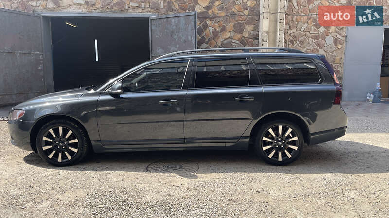 Универсал Volvo V70 2013 в Ивано-Франковске