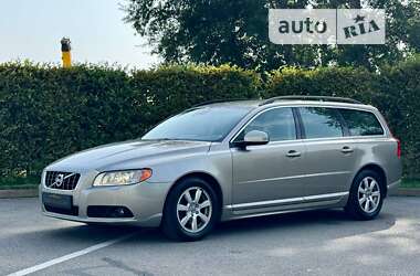 Универсал Volvo V70 2011 в Киеве