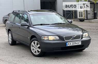 Универсал Volvo V70 2001 в Черновцах