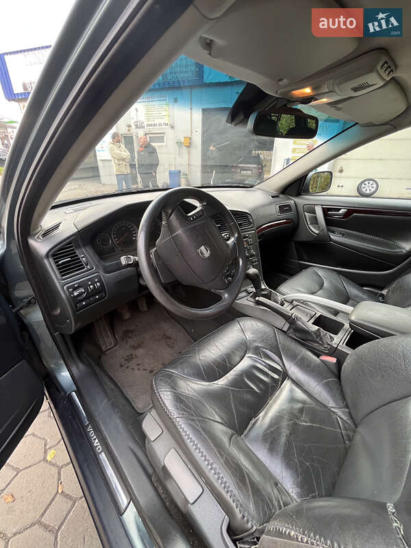 Универсал Volvo V70 2004 в Хмельницком