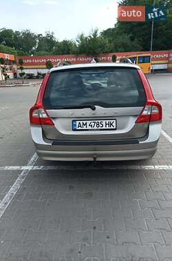 Универсал Volvo V70 2011 в 