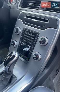 Універсал Volvo V70 2015 в 