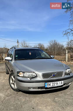 Універсал Volvo V70 2001 в Мізочі