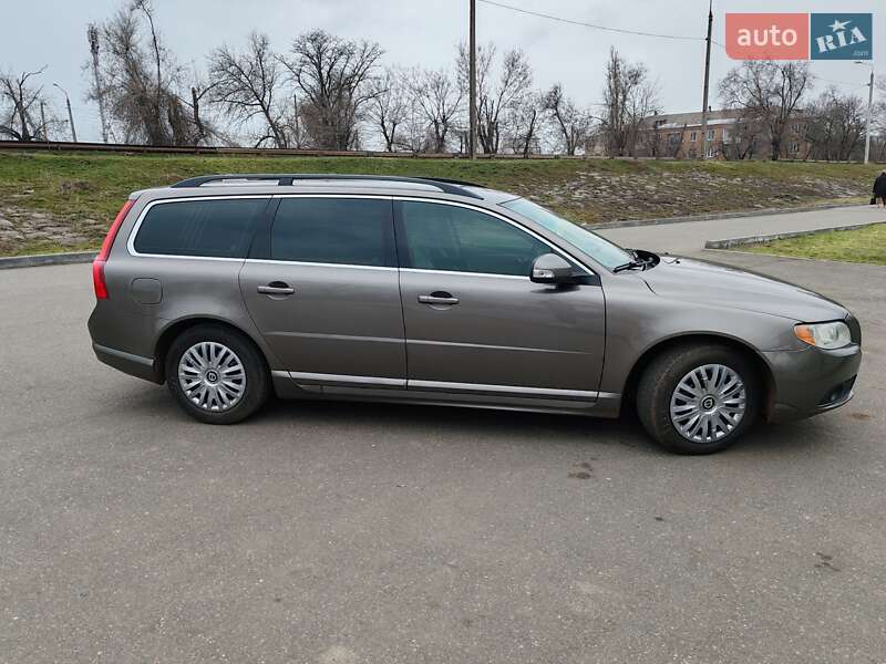 Универсал Volvo V70 2009 в Кривом Роге