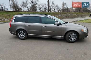Универсал Volvo V70 2009 в 