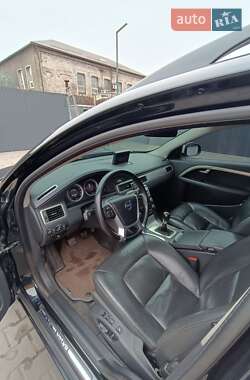 Универсал Volvo V70 2010 в 