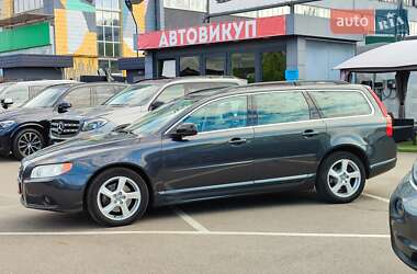 Универсал Volvo V70 2011 в 