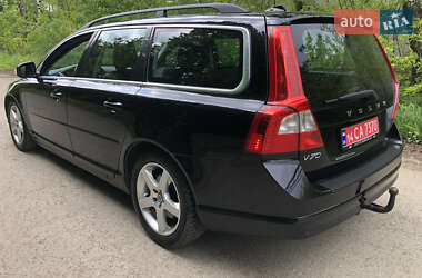 Универсал Volvo V70 2010 в 