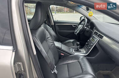 Универсал Volvo V70 2010 в 