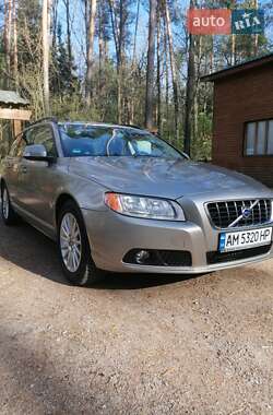 Універсал Volvo V70 2007 в Житомирі