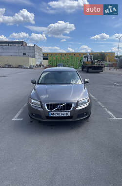 Универсал Volvo V70 2008 в 