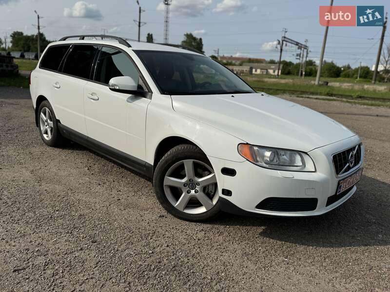 Volvo V70 2010