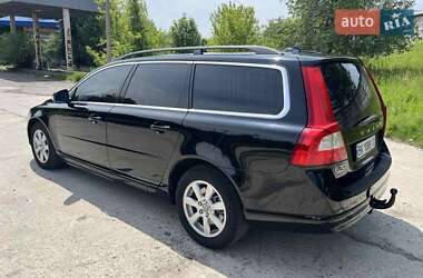 Универсал Volvo V70 2011 в 