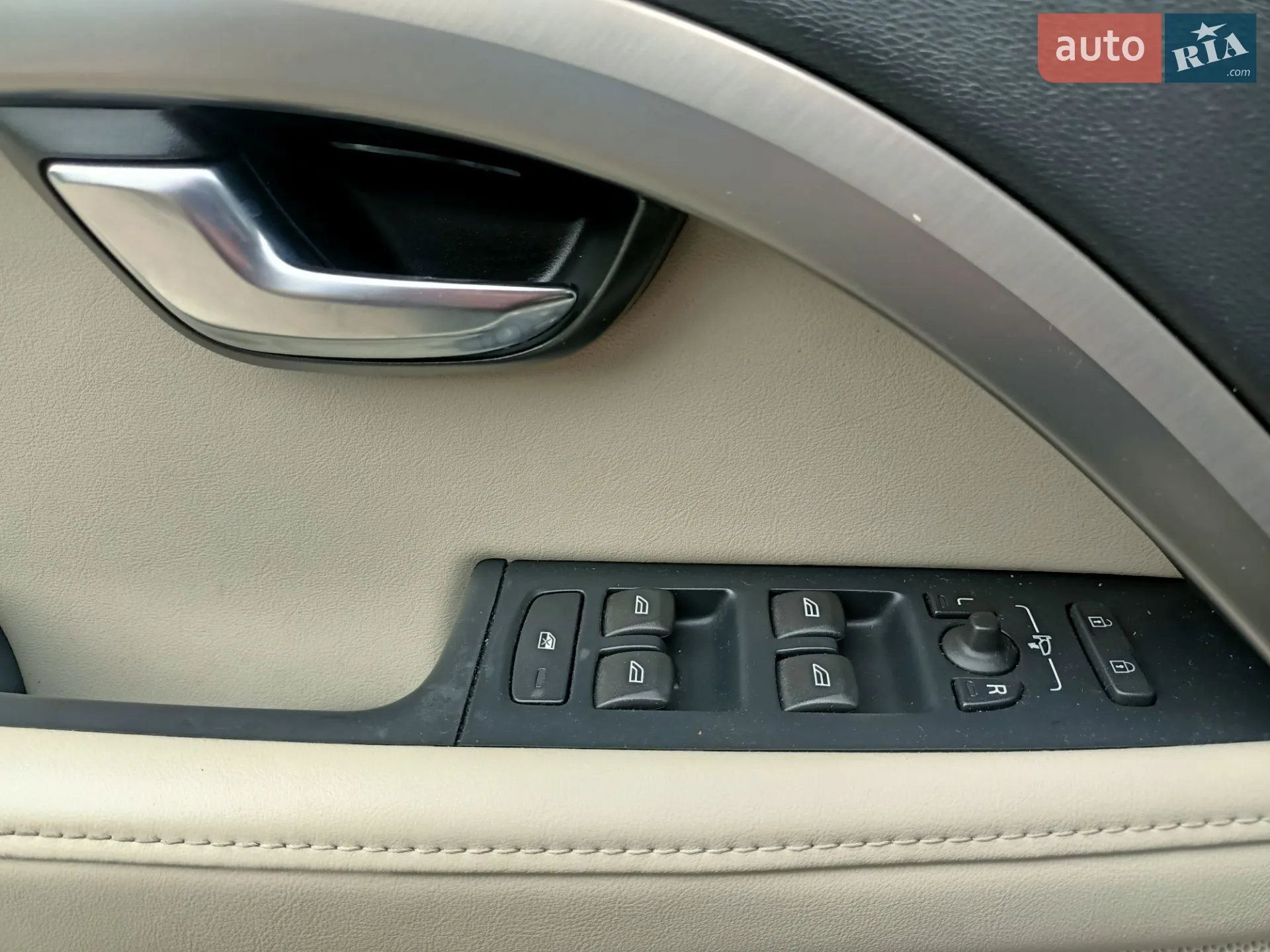 2013 Volvo V70 - мініатюра 12