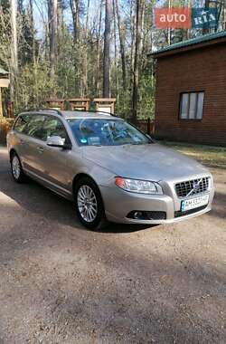 Універсал Volvo V70 2007 в Житомирі
