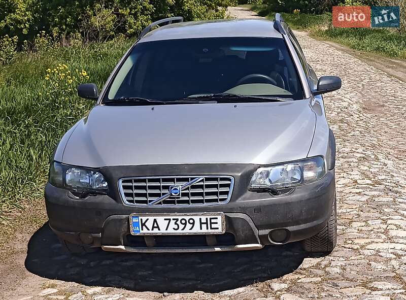 Volvo V70 2004