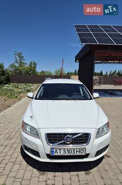 Універсал Volvo V70 2012 в Отинії