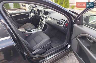 Универсал Volvo V70 2011 в 
