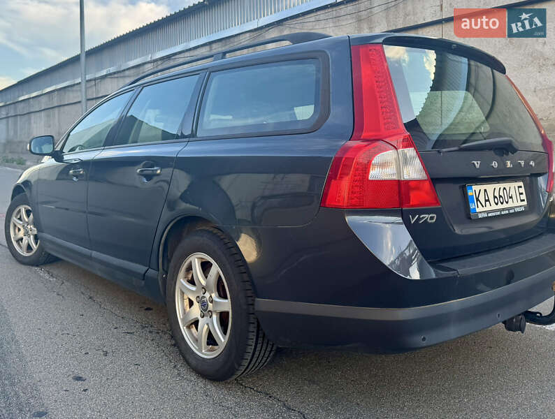 Универсал Volvo V70 2009 в Киеве
