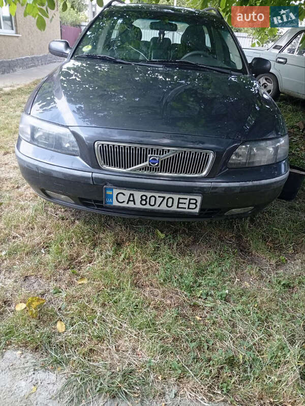 Универсал Volvo V70 2002 в Умани