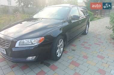 Універсал Volvo V70 2013 в Мукачевому