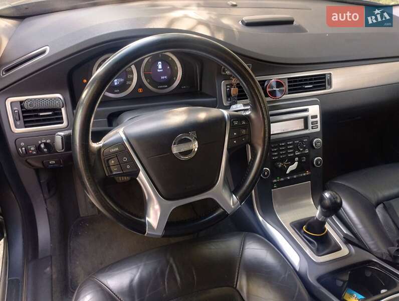 Универсал Volvo V70 2010 в Луцке