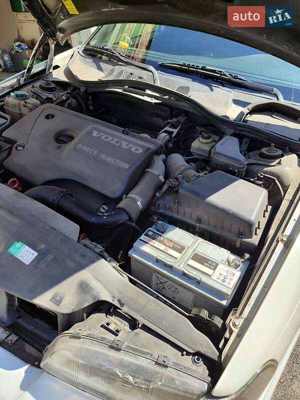 Универсал Volvo V70 1999 в Полтаве