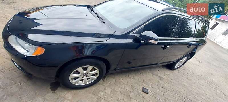 Універсал Volvo V70 2011 в Вараші фото 4 Універсал Volvo V70 2011 в Вараші