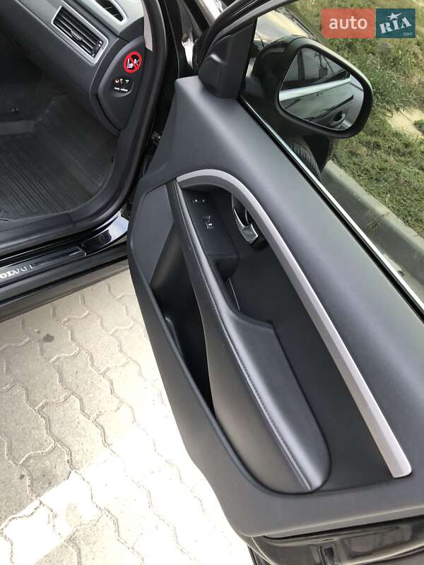 Універсал Volvo V70 2011 в Львові фото 4 Універсал Volvo V70 2011 в Львові