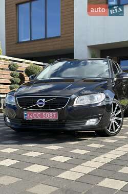 Универсал Volvo V70 2015 в 