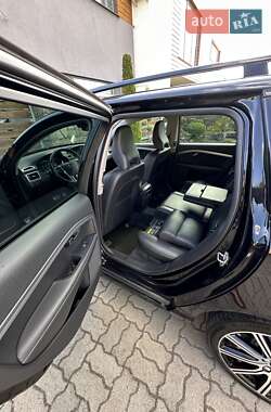 Универсал Volvo V70 2015 в 