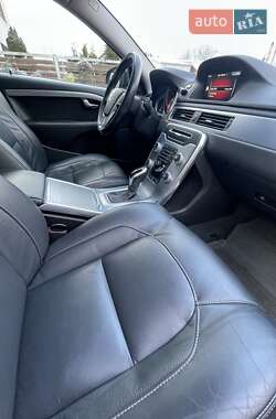 Универсал Volvo V70 2015 в 