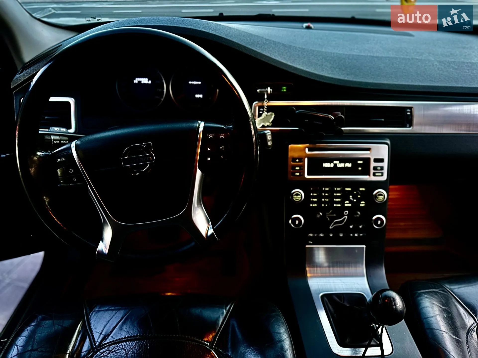 2010 Volvo V70 - мініатюра 14