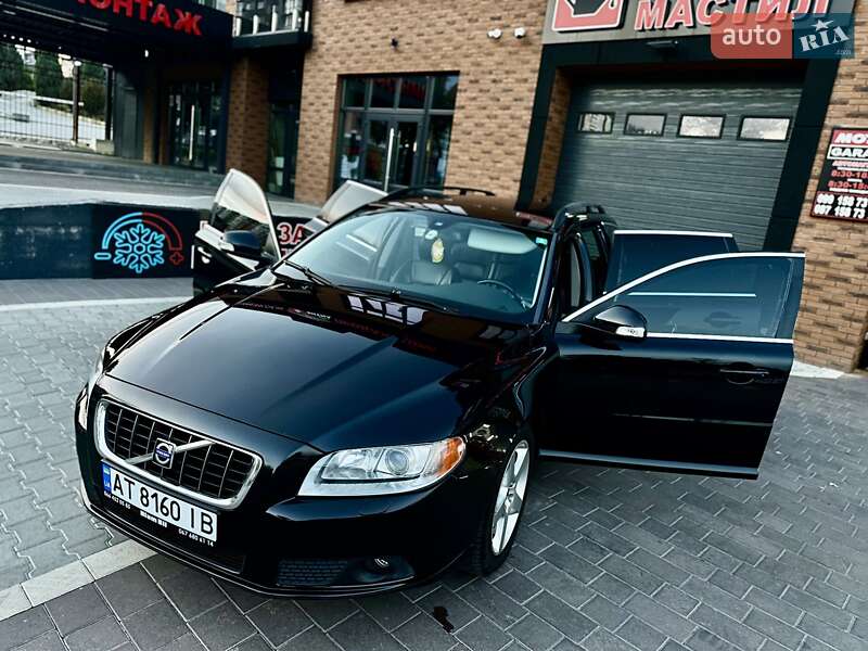 Универсал Volvo V70 2010 в Ивано-Франковске