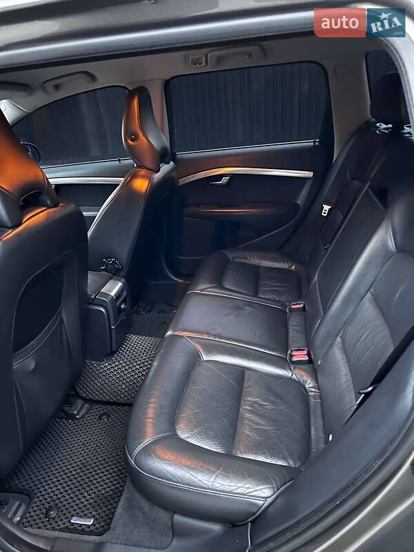 Универсал Volvo V70 2010 в Казатине