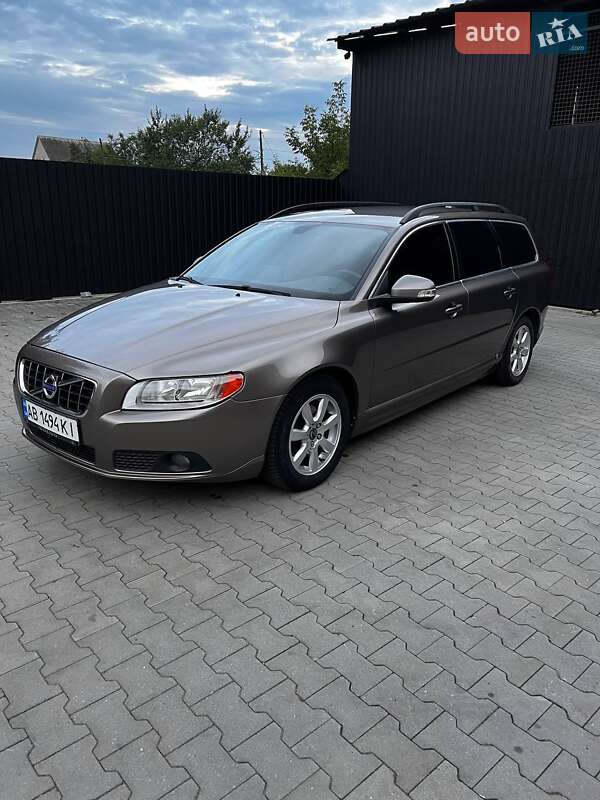 Универсал Volvo V70 2010 в Казатине