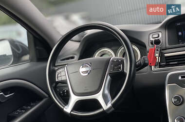Универсал Volvo V70 2013 в 