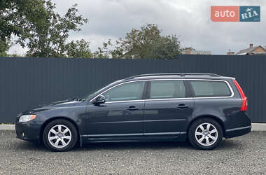 Универсал Volvo V70 2013 в 