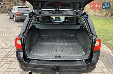 Универсал Volvo V70 2012 в 