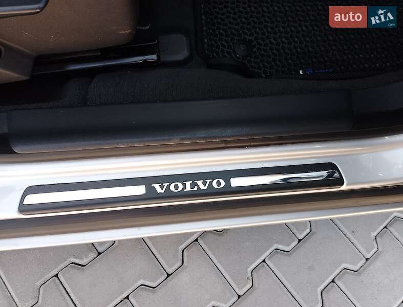 Універсал Volvo V70 2013 в Вінниці