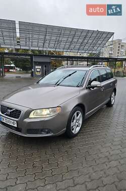 Универсал Volvo V70 2008 в 