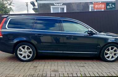 Универсал Volvo V70 2015 в 