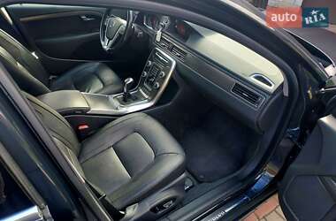 Универсал Volvo V70 2015 в 