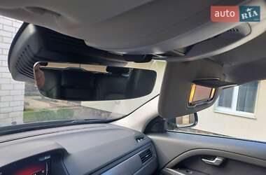 Универсал Volvo V70 2015 в 