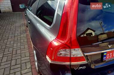 Универсал Volvo V70 2015 в 
