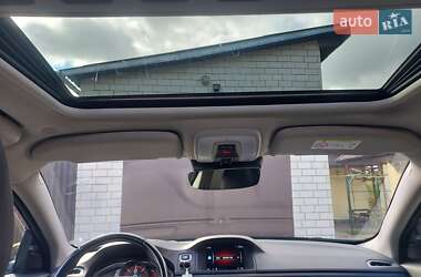 Универсал Volvo V70 2015 в 